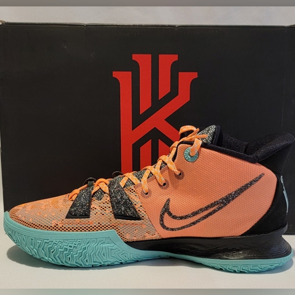 kyrie 7 9.5